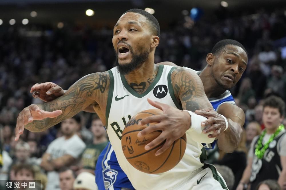 他再次发起 他再次发起