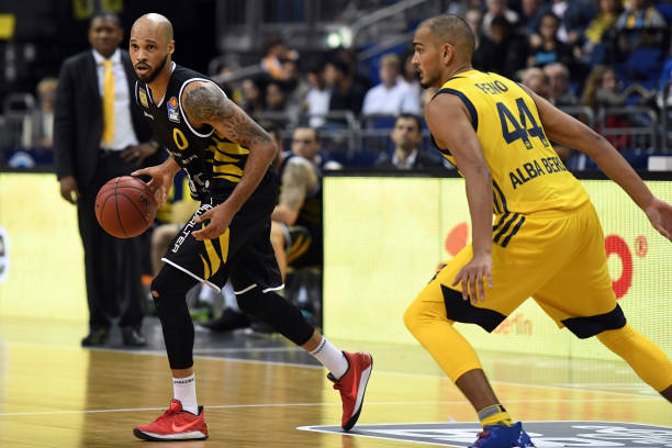 在德甲与欧 在德甲与欧