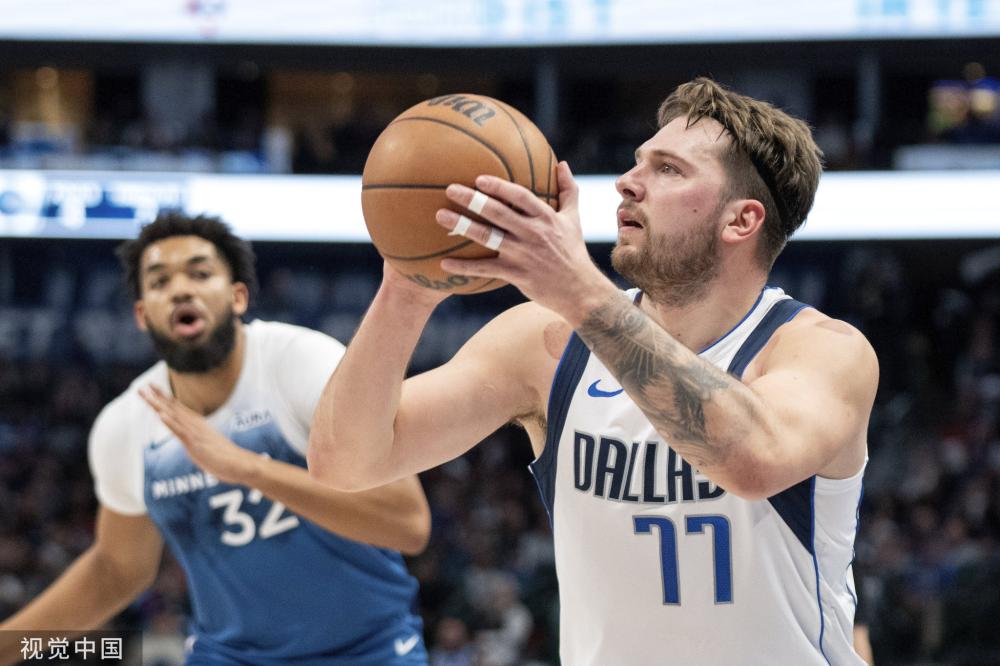 且在比赛中 且在比赛中